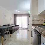 Great Location W 1 Bedroom Apartman