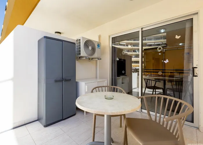 Great Location W 1 Bedroom 公寓 *