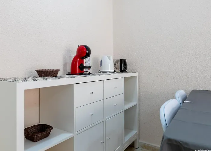 Great Location W 1 Bedroom